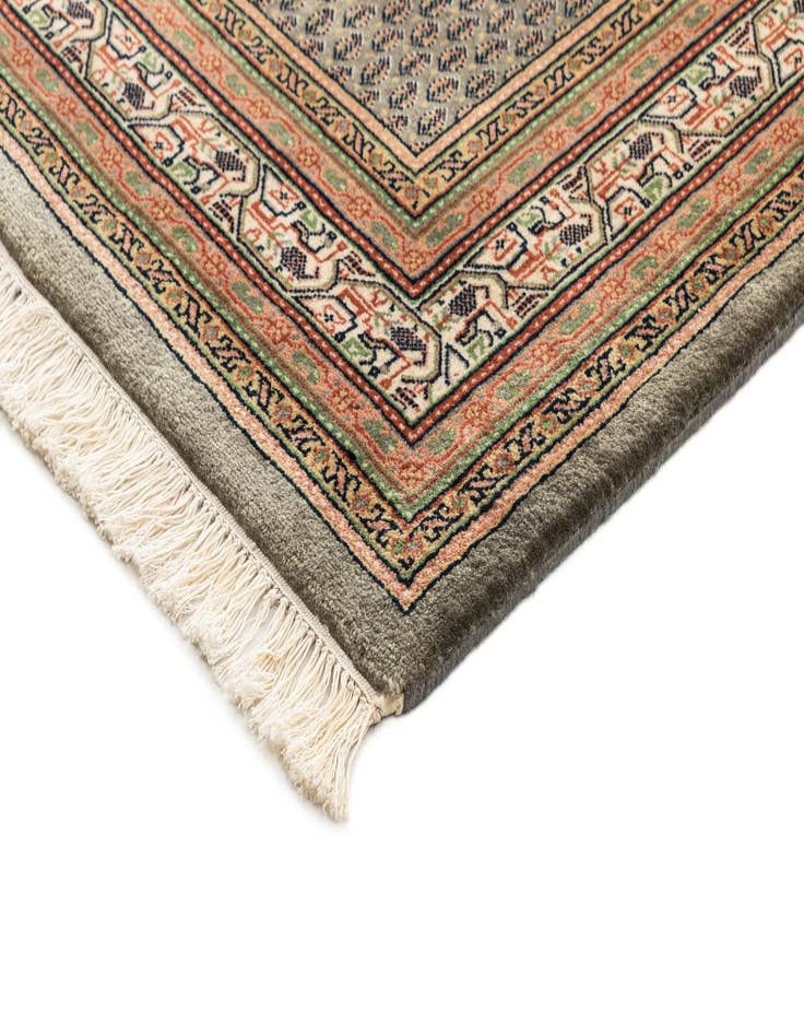 Detail image of  5' 6 x 7' 10  Hand Knotted Mir Wool Rug