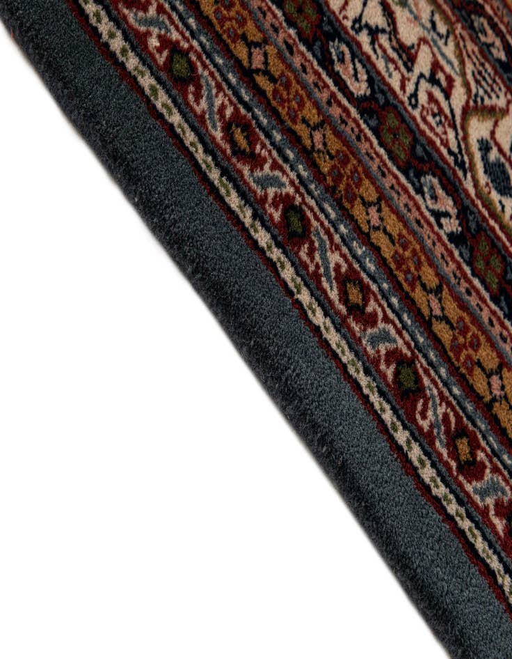 Detail image of  6' 8 x 9' 7  Hand Knotted Mir Wool Rug