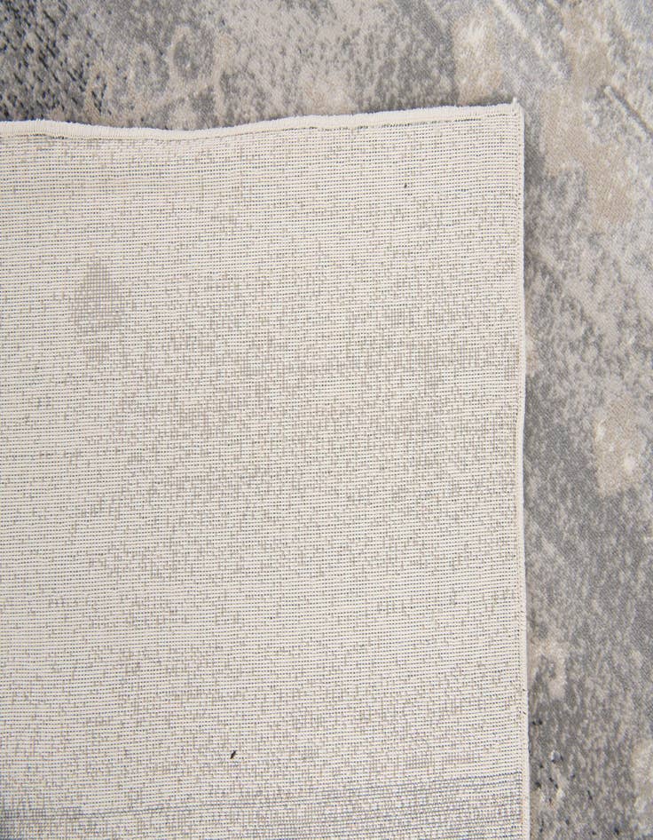 Detail image of  5' x 7' 6 Miranda Rug
