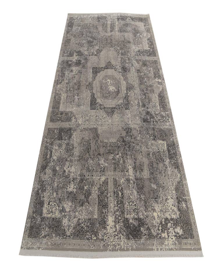 Detail image of  5' x 7' 10 Modern Classical Rug