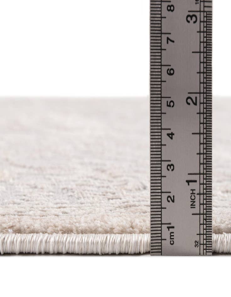 Detail image of  3' x 5' Modern Classical Rug