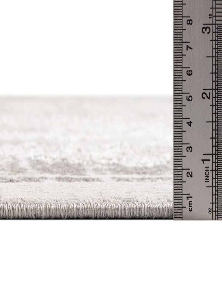 Detail image of 5' 3 x 7' 7 Modern Classical Rug