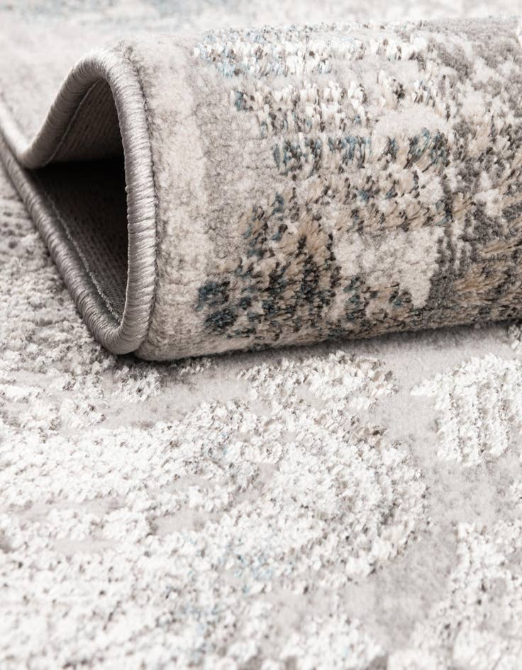 Detail image of 5' 3 x 7' 7 Modern Classical Rug