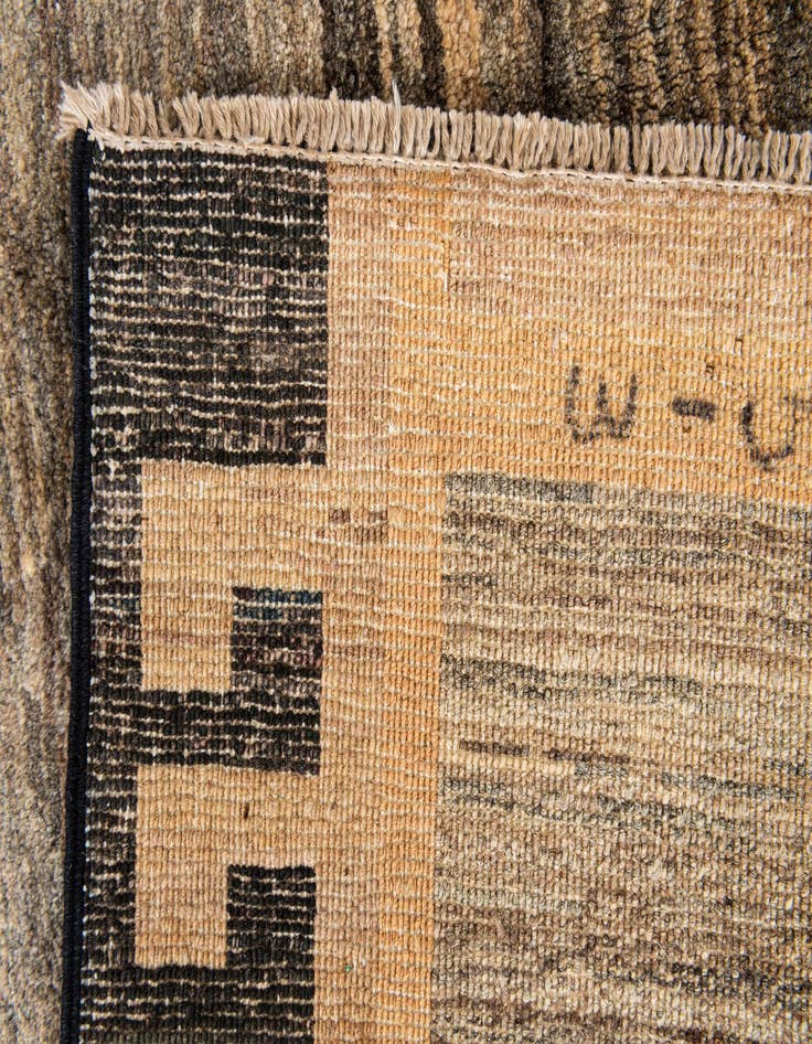 Detail image of  5' x 6' 5  Hand Knotted Modern Ziegler Rug