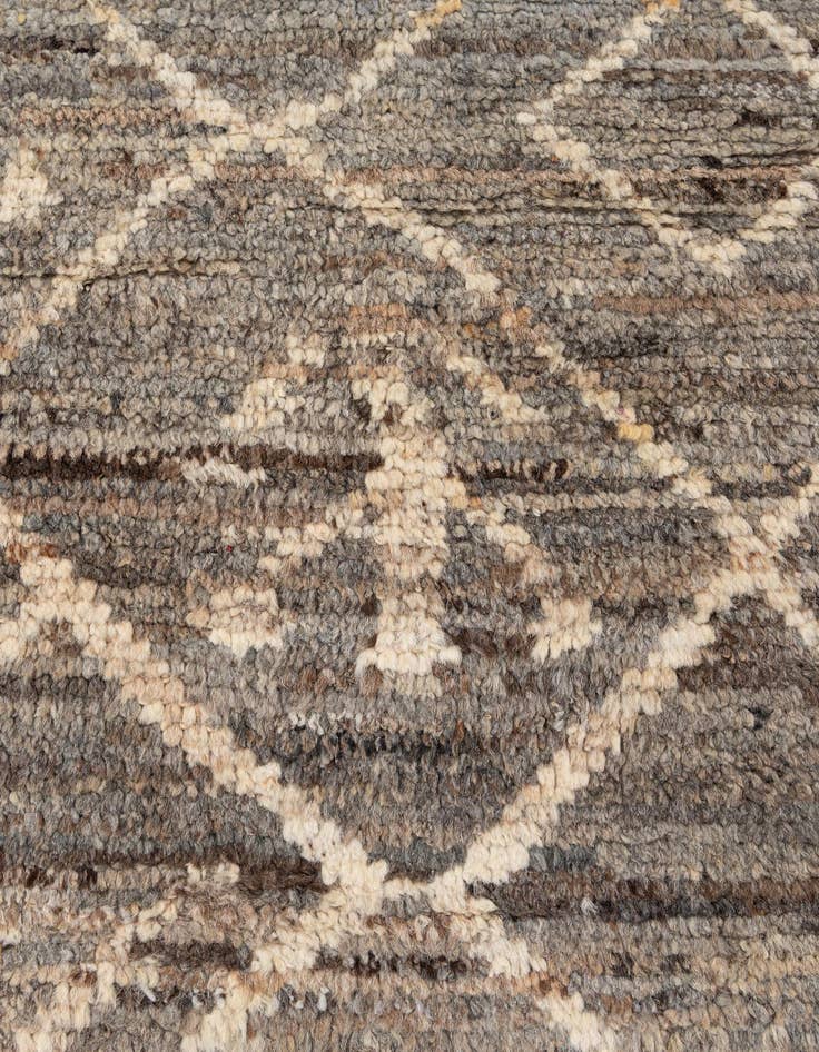 Detail image of  6' 10 x 9' 8  Hand Knotted Moroccan Wool Rug
