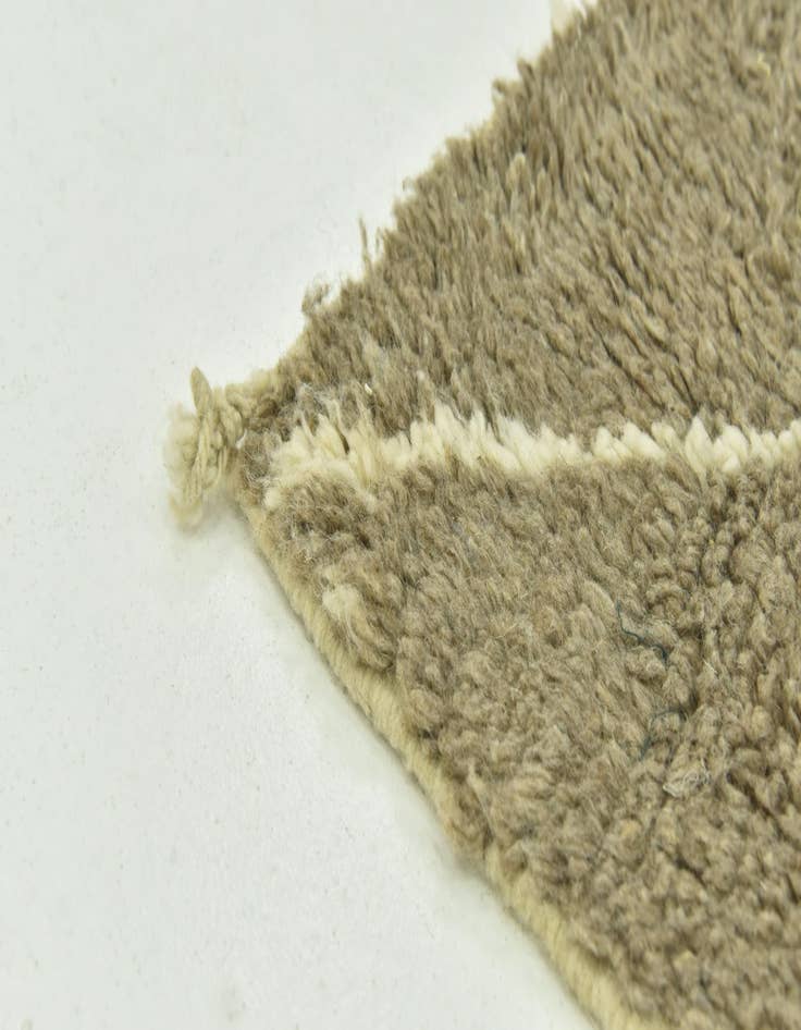 Detail image of  4' 9 x 7' 3  Hand Knotted Moroccan Wool Rug