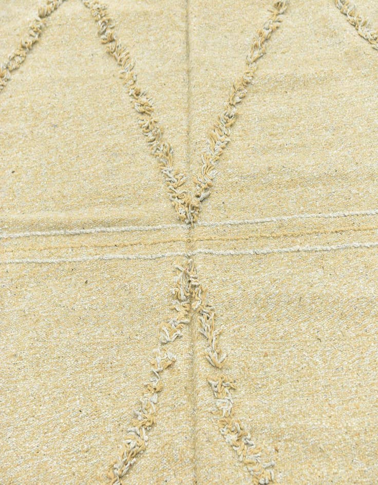 Detail image of  5' 1 x 8' 10  Hand Knotted Moroccan Wool Rug