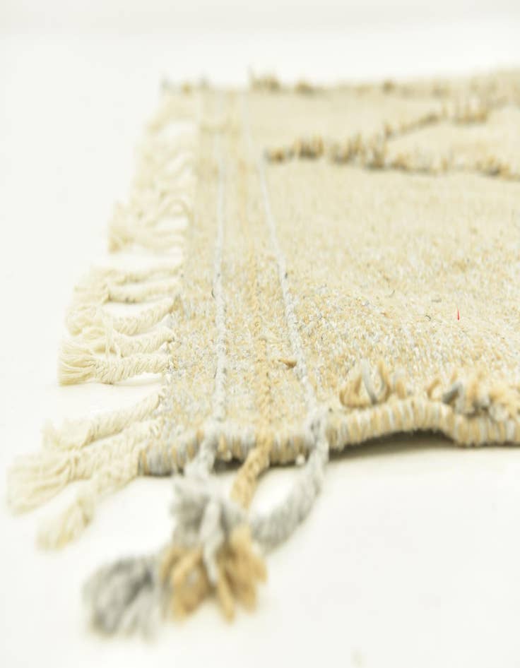Detail image of  5' 1 x 8' 10  Hand Knotted Moroccan Wool Rug