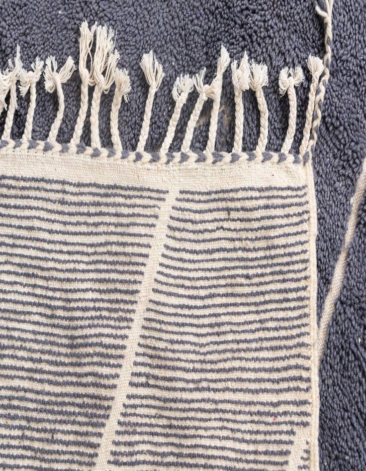 Detail image of  6' 9 x 9' 5  Hand Knotted Moroccan Wool Rug