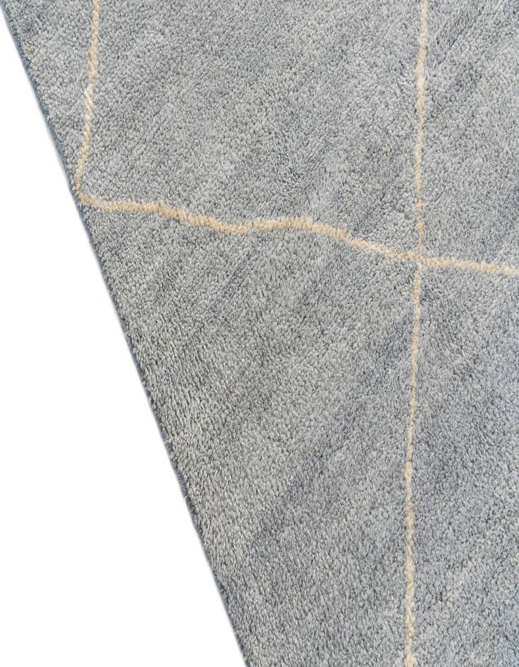 Detail image of  4' 7 x 6' 7  Hand Knotted Moroccan Wool Rug