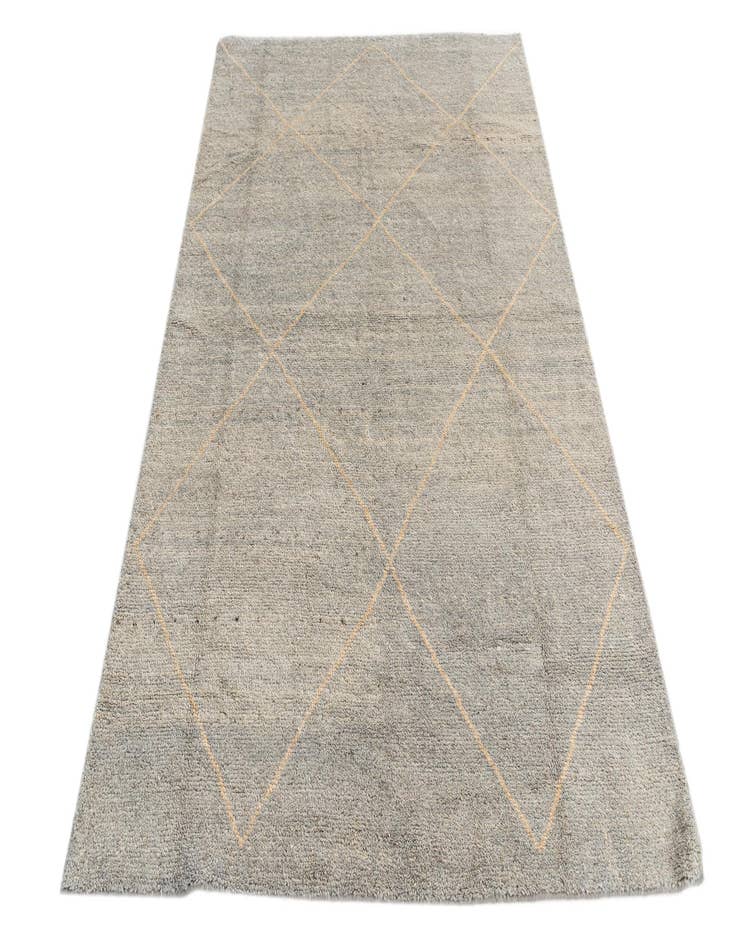 Detail image of  4' 7 x 6' 9  Hand Knotted Moroccan Wool Rug