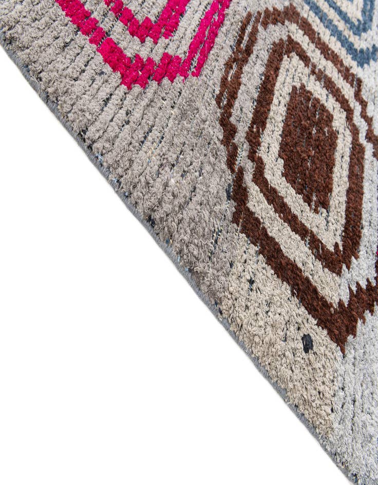 Detail image of  5' x 7' 8  Hand Knotted Moroccan Wool Rug