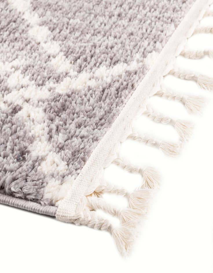 Detail image of  5' 3 x 7' 7 Morocco Rug