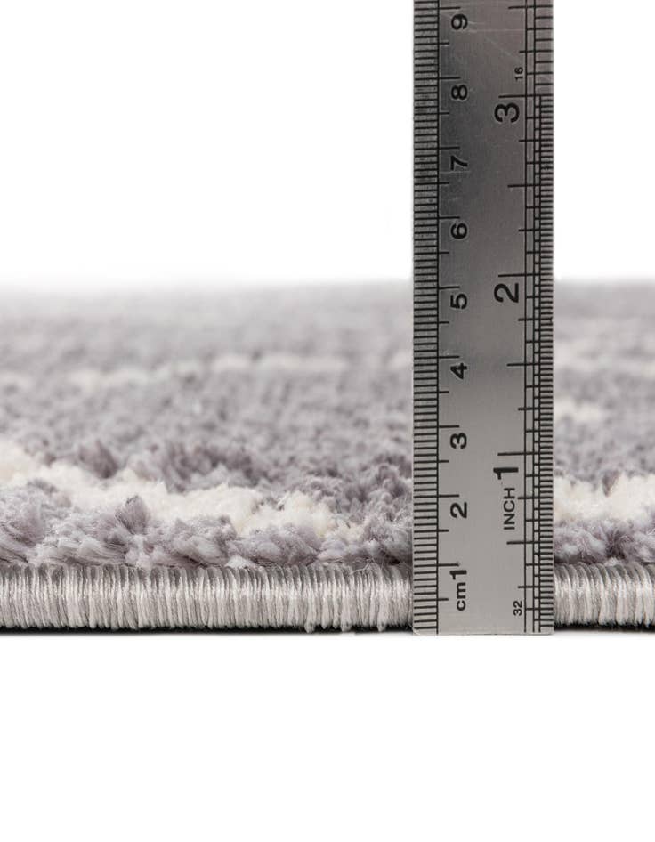 Detail image of  6' 7 x 9' 10 Morocco Rug