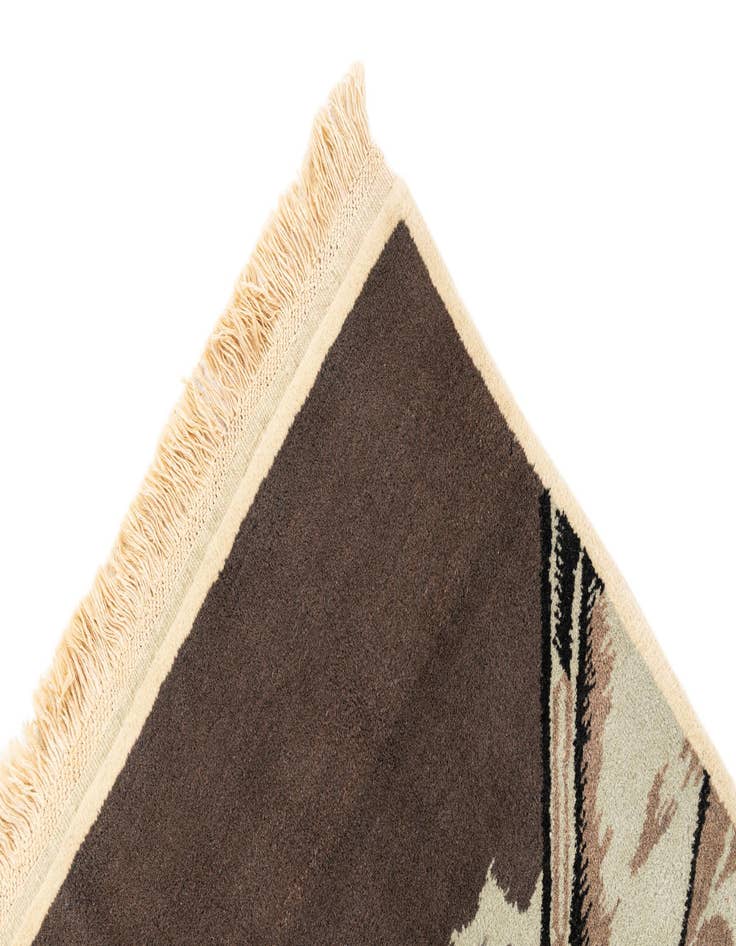 Detail image of  4' 6 x 6' 6 Neda Wool Rug