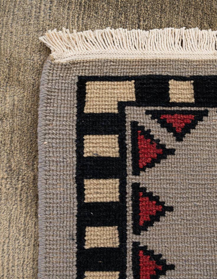 Detail image of  3' x 5' 5  Hand Knotted Nepal Wool Rug