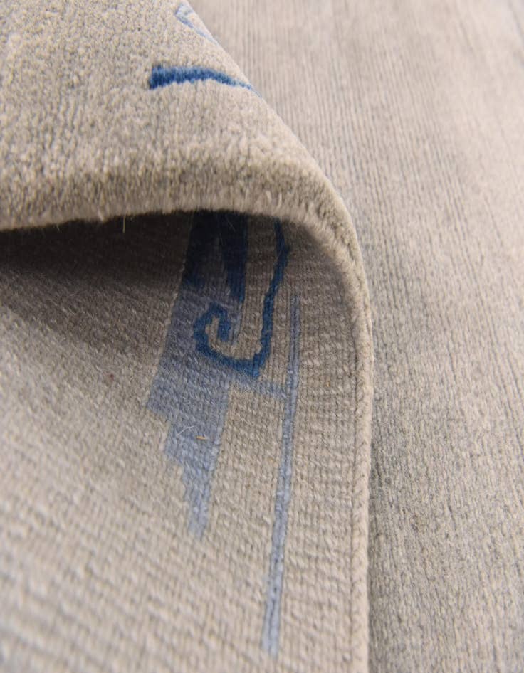 Detail image of  4' 8 x 6' 7  Hand Knotted Nepal Wool Rug