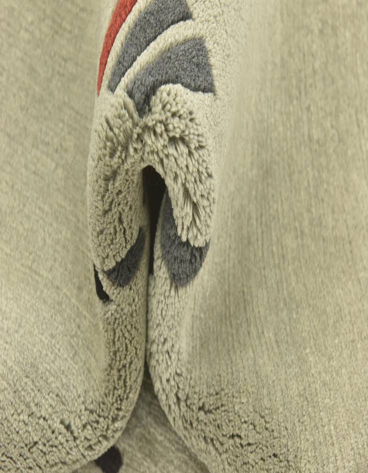 Detail image of 5' 6 x 7' 10 Hand Knotted Nepal Wool Rug