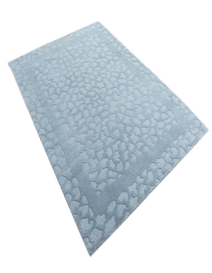 Detail image of  5' 8 x 8'  Hand Knotted Nepal Wool Rug