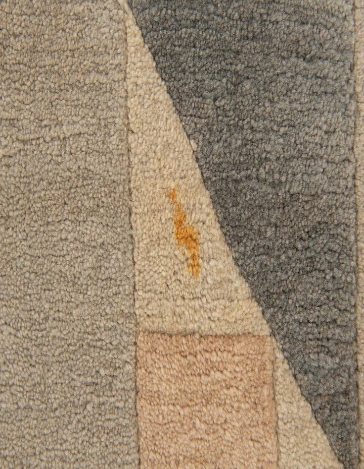 Detail image of  4' x 6' 3  Hand Knotted Nepal Wool Rug