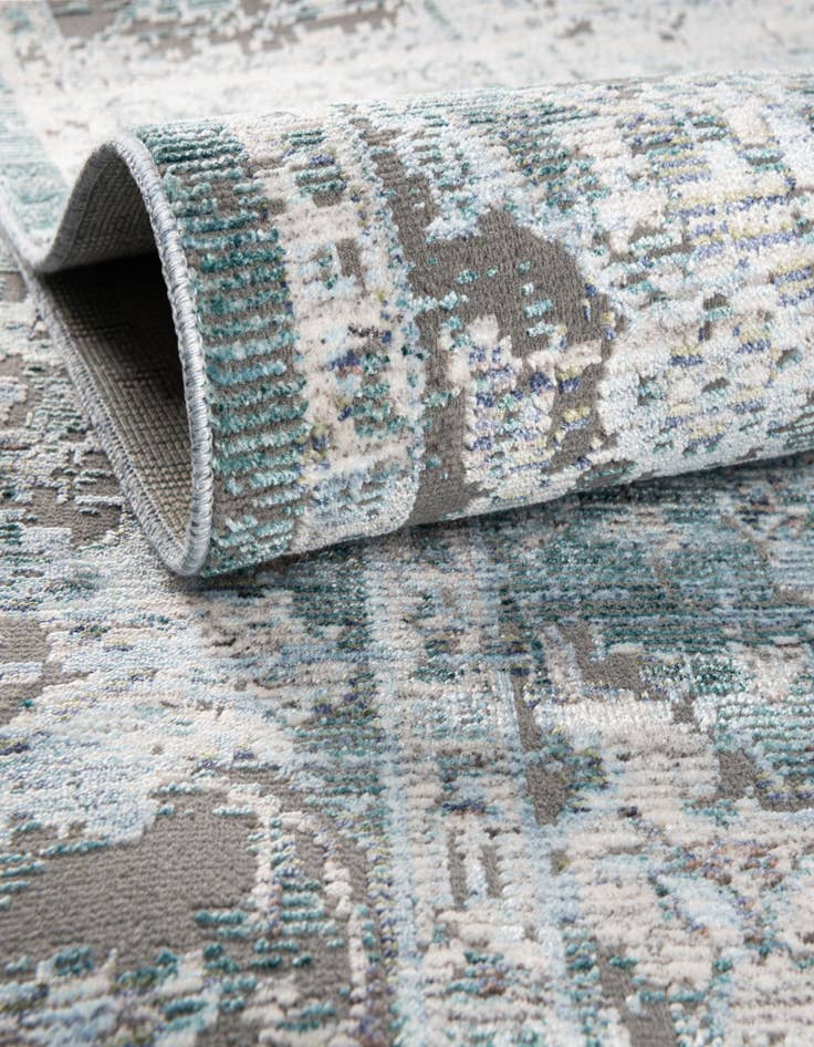 Detail image of  5' x 8' 2 Noble Rug