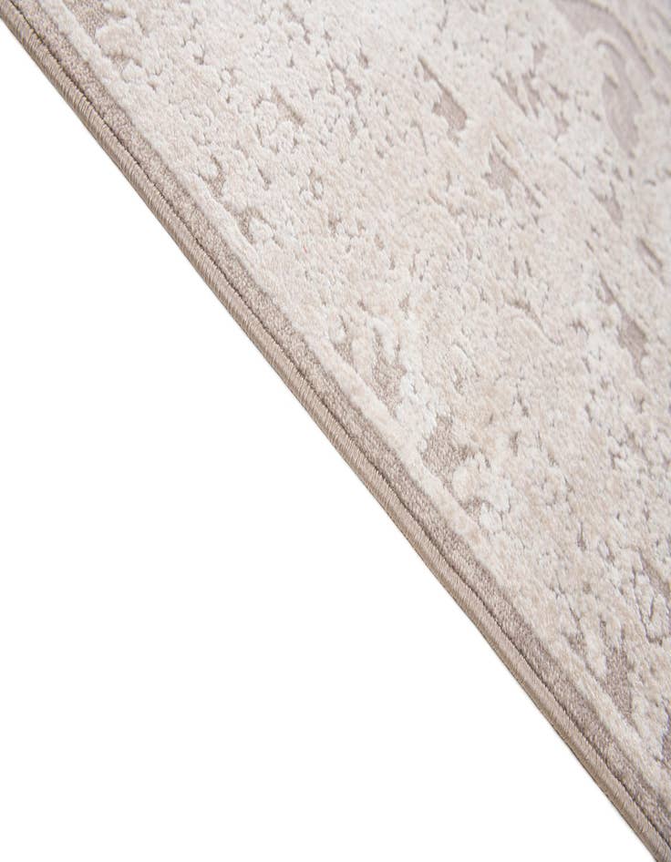 Detail image of  5' x 7' 7 Oregon Rug