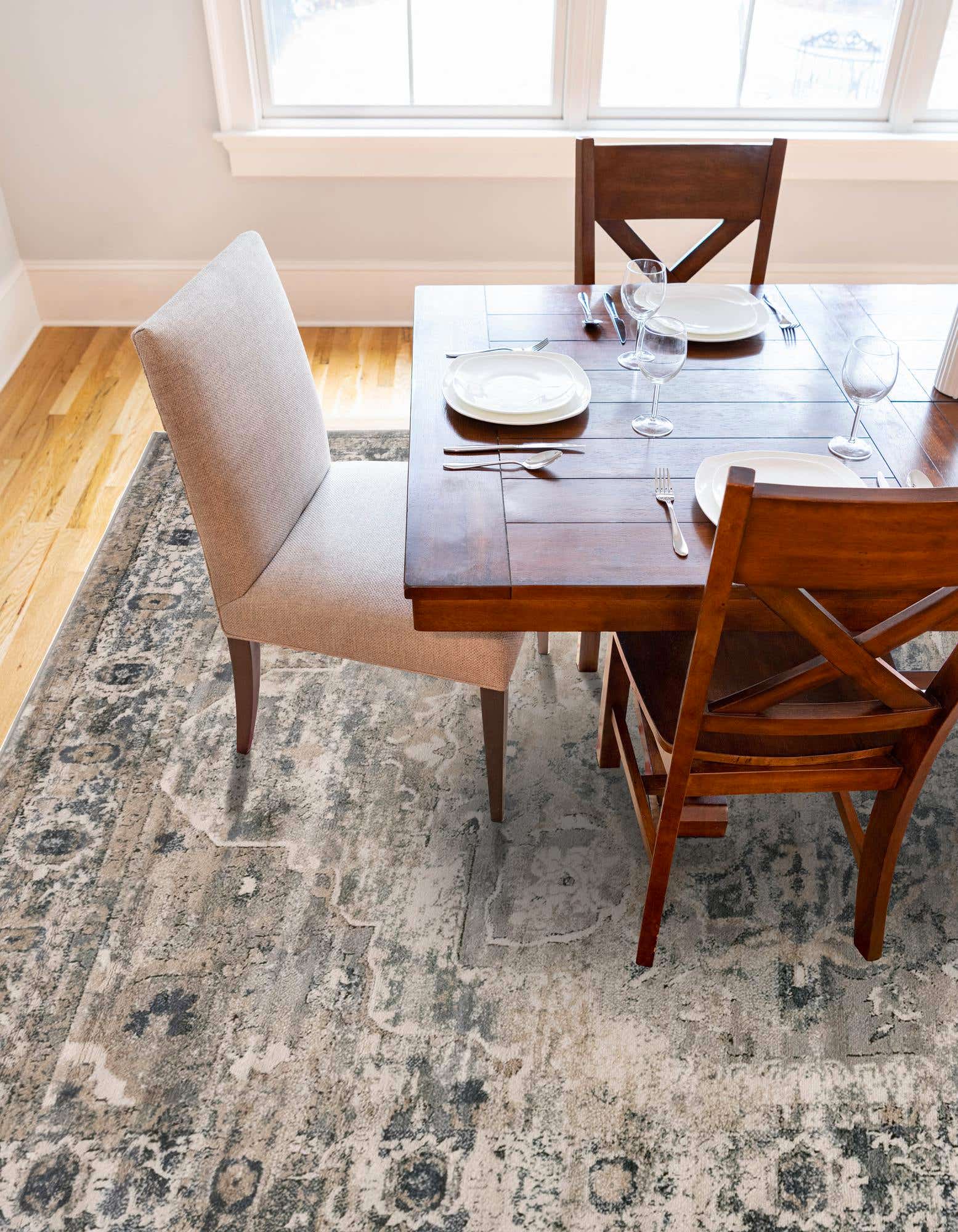 Gray 10' x 13' Oregon Rug | Rugs.com