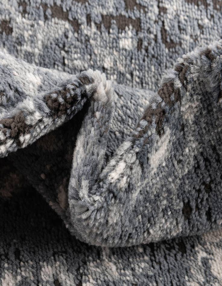 Detail image of  4' x 6' Oregon Rug