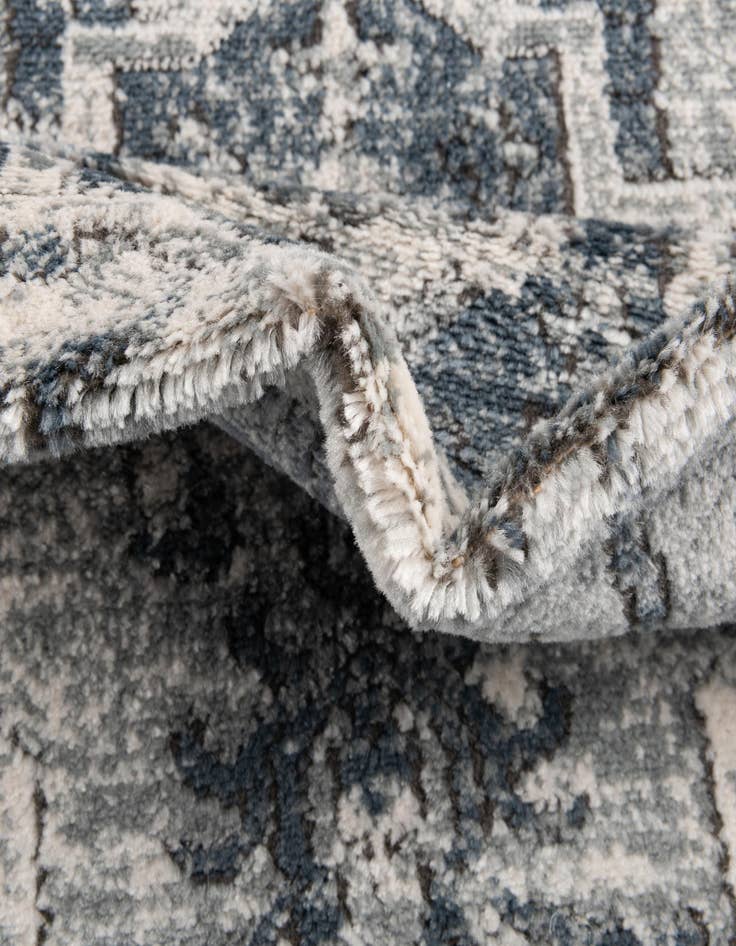 Detail image of  4' x 6' Oregon Rug