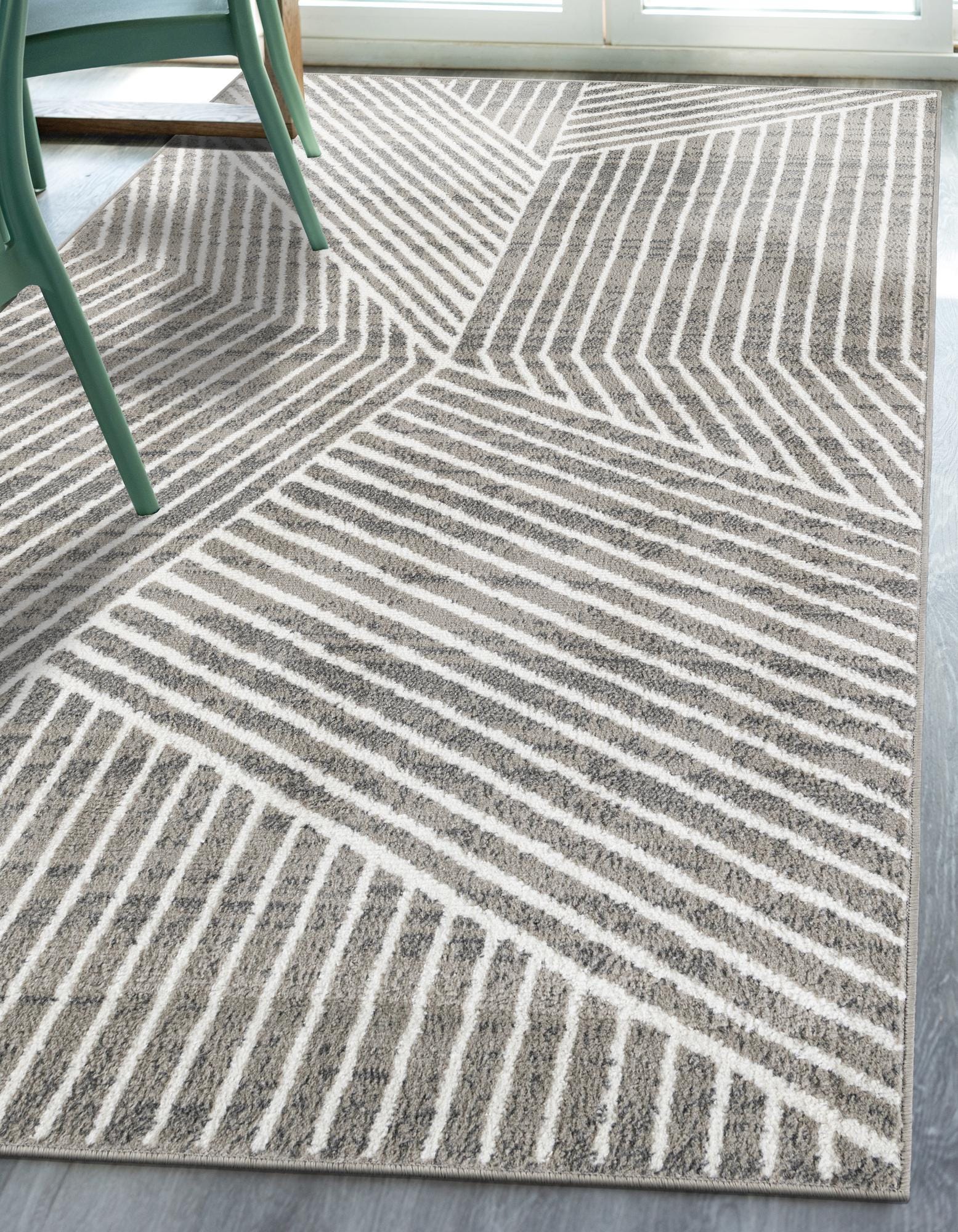 Gray 10' x 13' Oslo Rug | Rugs.com