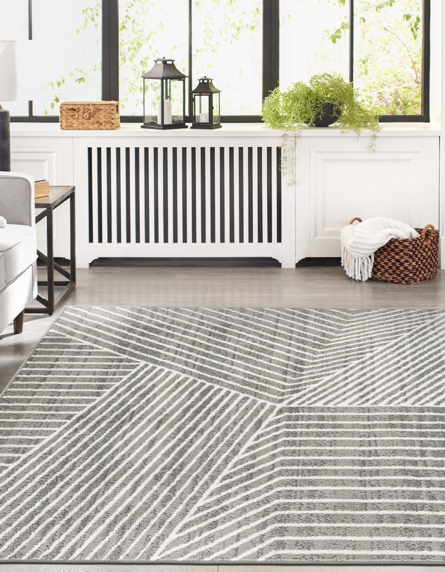 Gray 10' x 13' Oslo Rug | Rugs.com