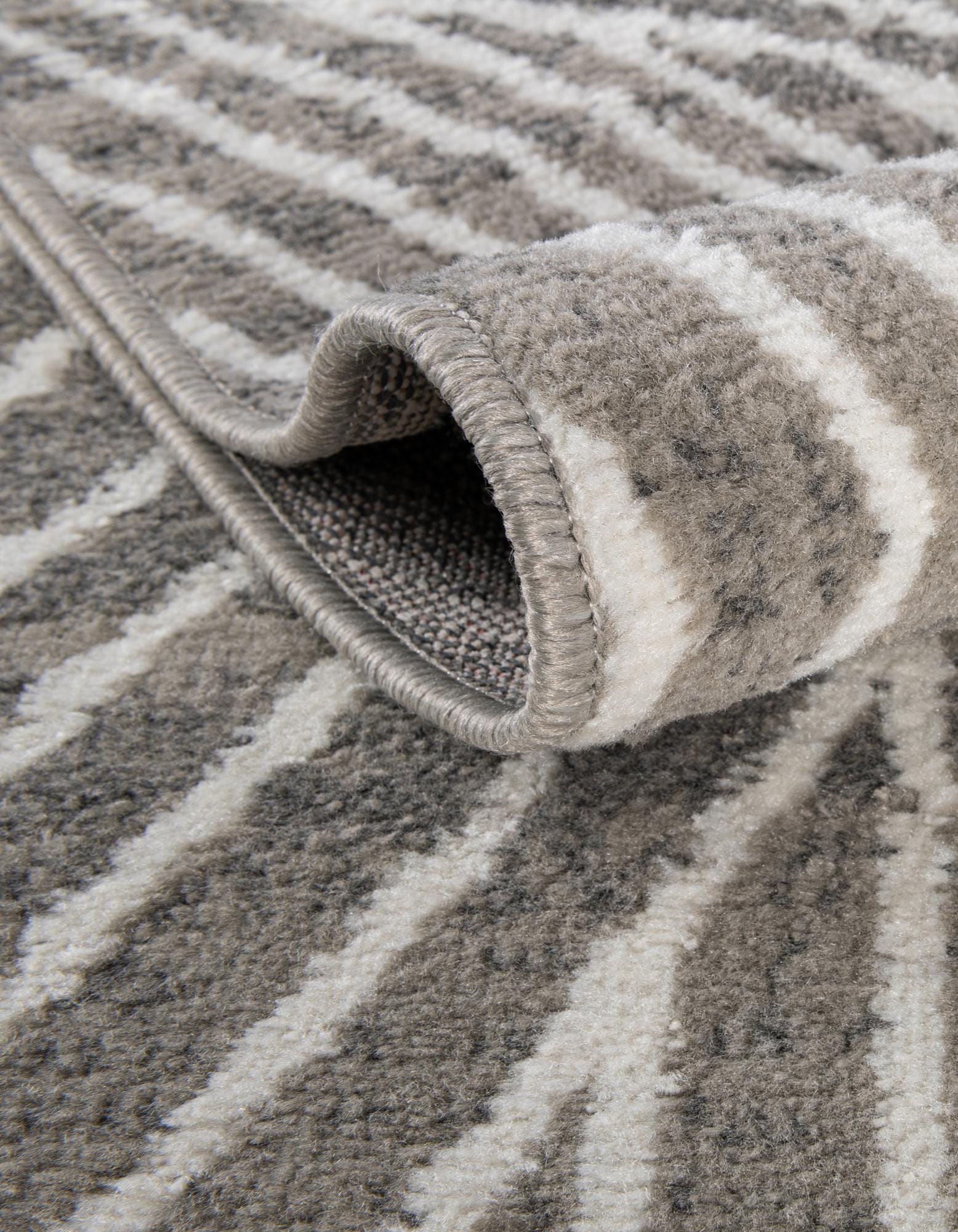 Gray 10' x 13' Oslo Rug | Rugs.com