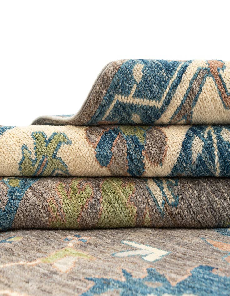 Detail image of  8' 2 x 9' 11  Hand Knotted Oushak Rug