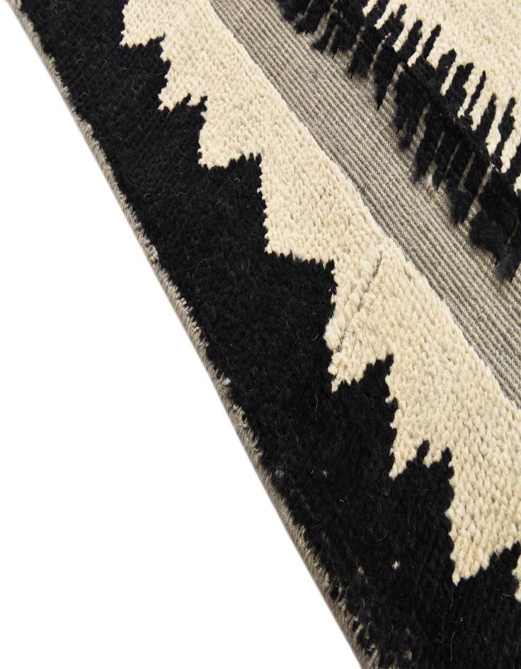 Detail image of 8' x 10' 8 Hand Knotted Oushak Wool Rug