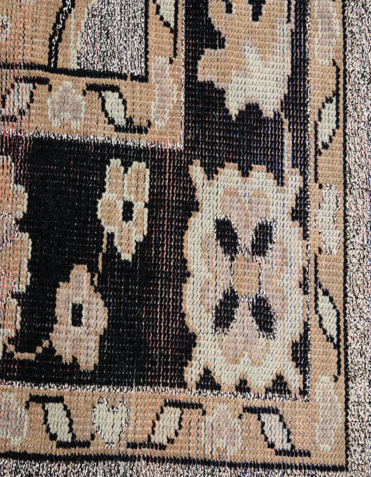 Detail image of  9' 10 x 14'  Hand Knotted Oushak Wool Rug