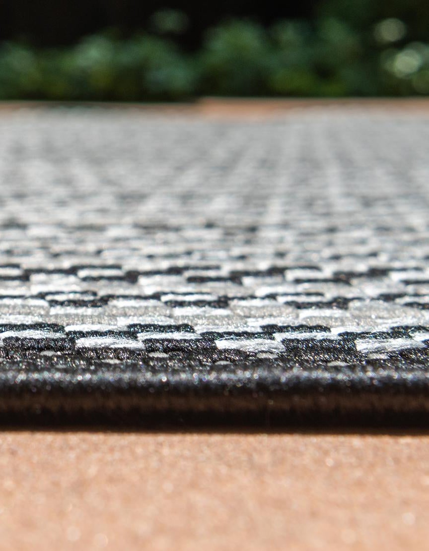 Gray 7' x 10' Border Indoor / Outdoor Rug | Rugs.com