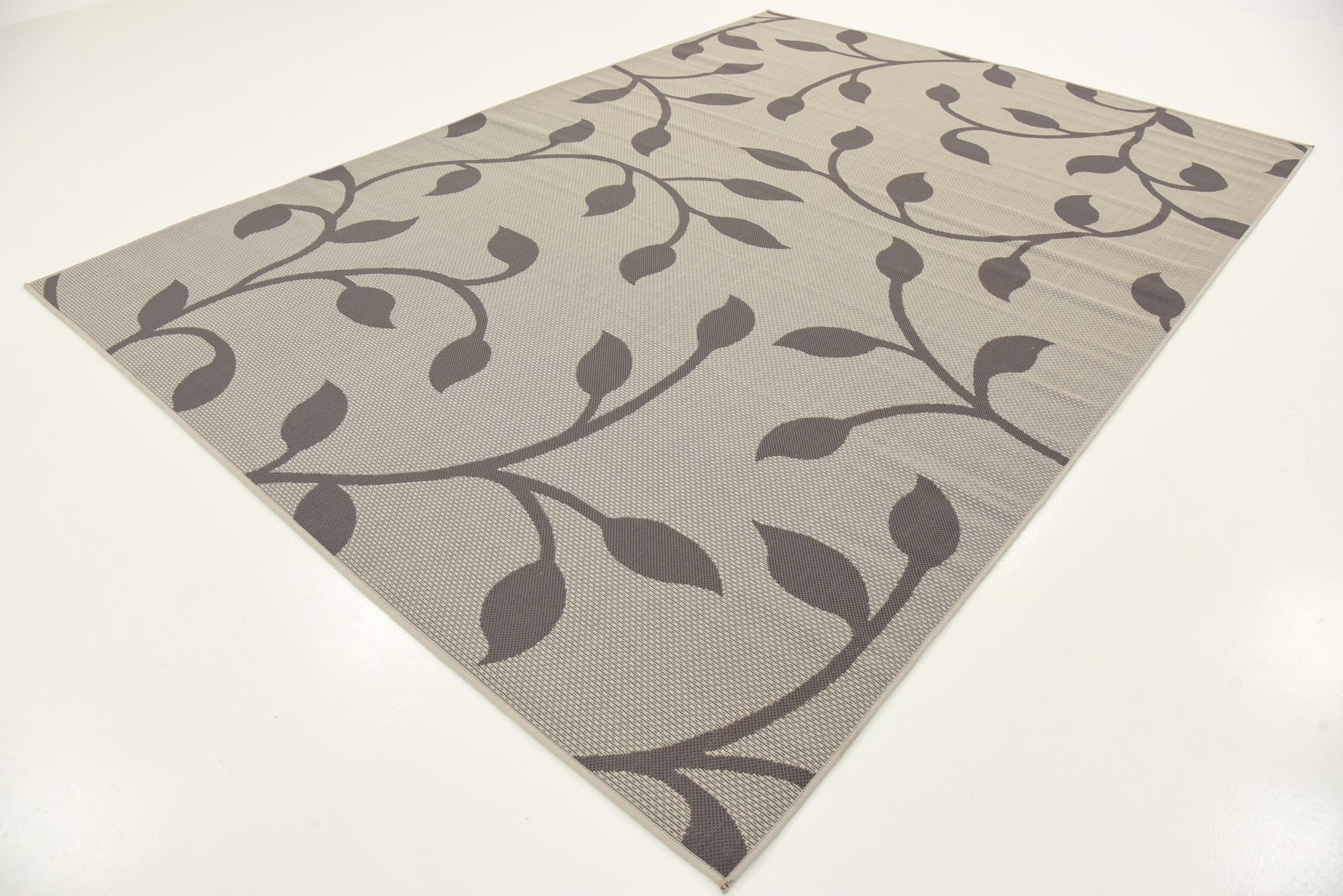 Gray 7' x 10' Botanical Indoor / Outdoor Rug | Rugs.com