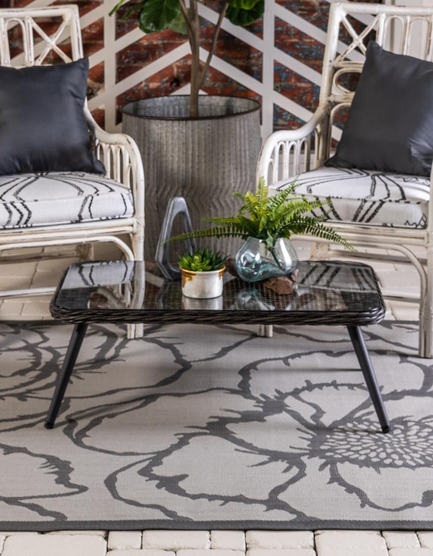 Gray 5' 3 x 8' Botanical Indoor / Outdoor Rug | Rugs.com