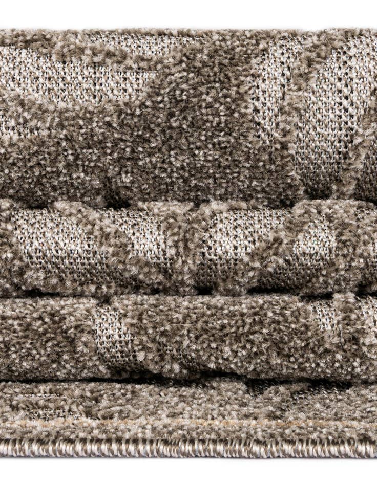 Detail image of  7' x 10'  Washable Botanical Indoor / Outdoor Rug