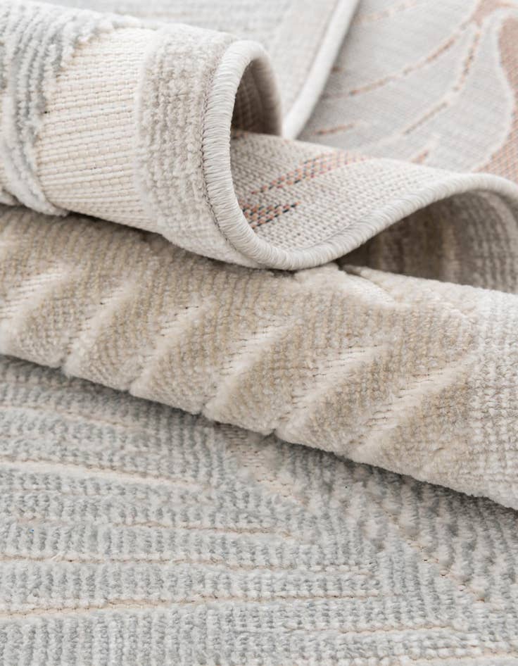 Detail image of  8' 2 x 10'  Washable Botanical Indoor / Outdoor Rug