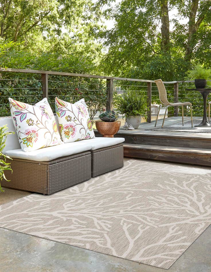 Detail image of  7' 10 x 10'  Washable Coastal Indoor / Outdoor Rug