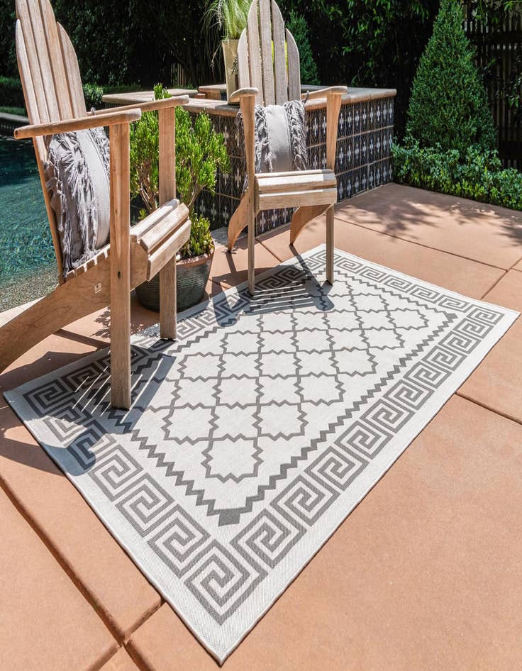 Detail image of  3' 3 x 5'  Washable Lattice Indoor / Outdoor Rug