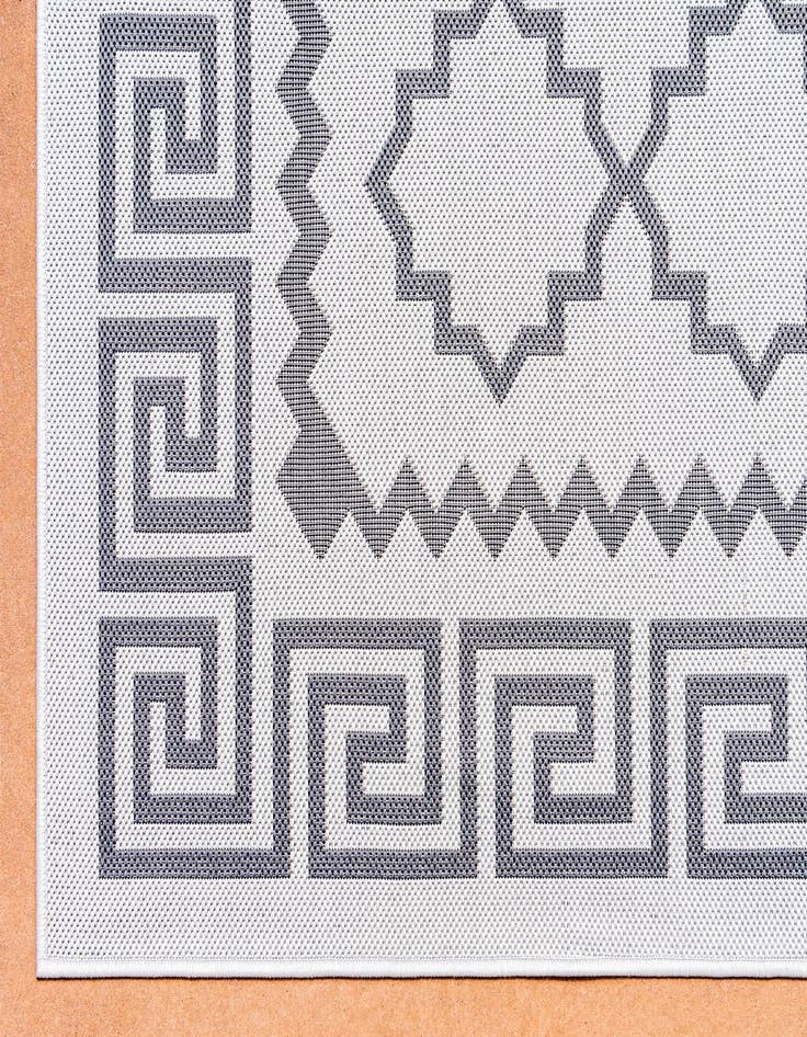 Detail image of  3' 3 x 5'  Washable Lattice Indoor / Outdoor Rug