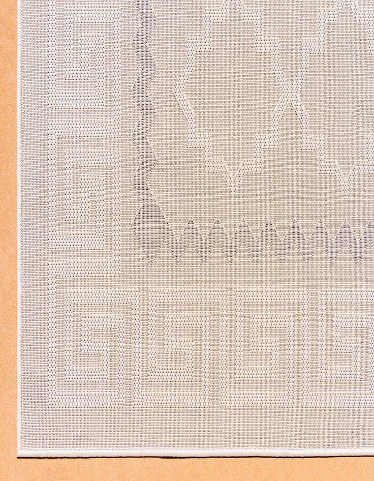 Detail image of  3' 3 x 5'  Washable Lattice Indoor / Outdoor Rug