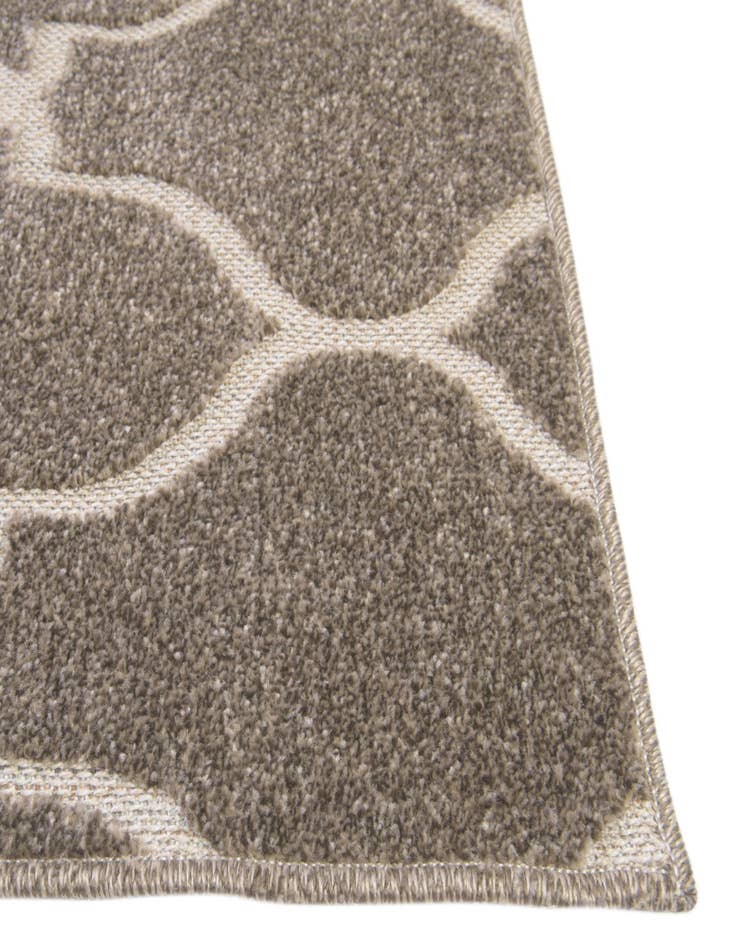 Detail image of  4' x 6'  Washable Lattice Indoor / Outdoor Rug