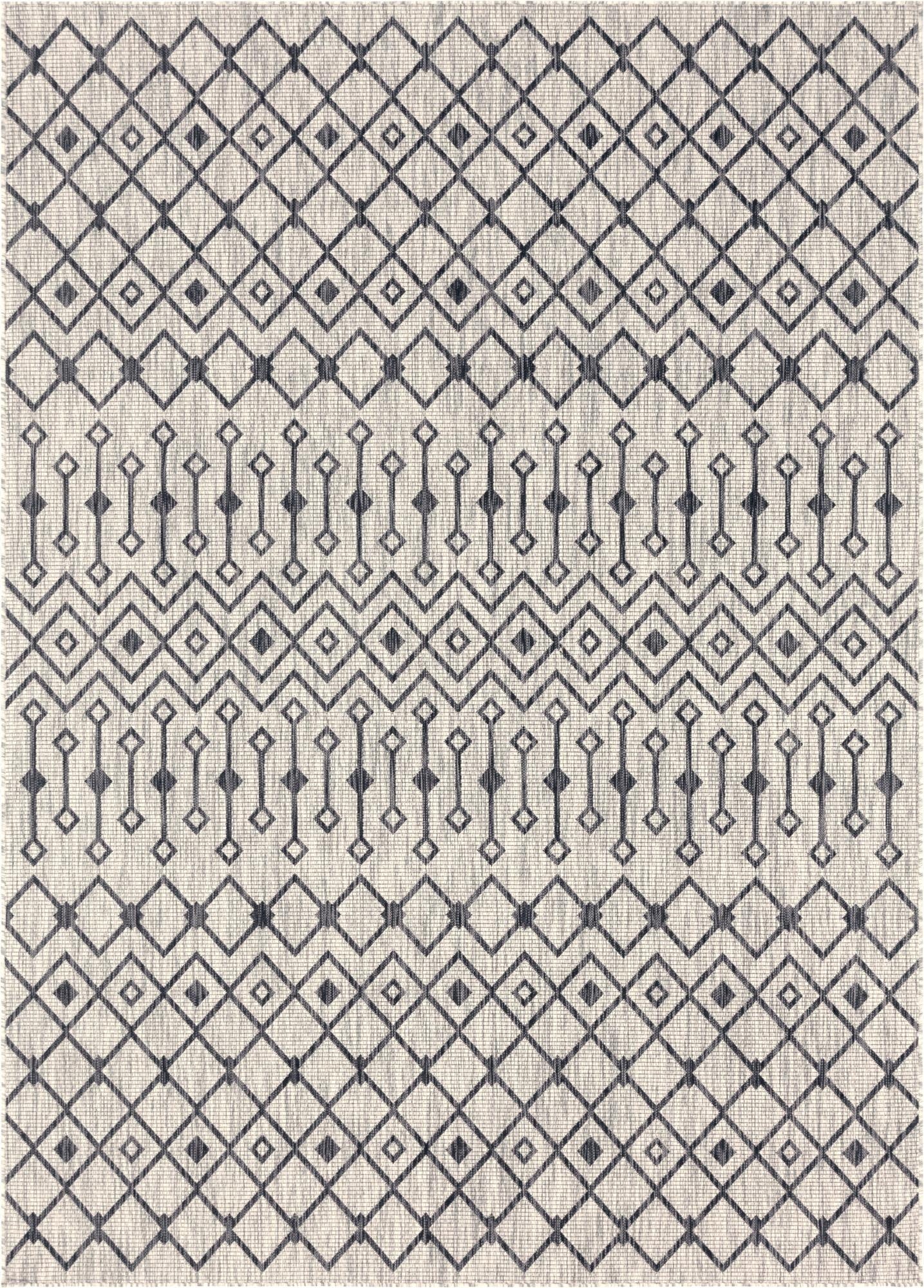  9' x 12'  Washable Lattice Indoor / Outdoor Rug