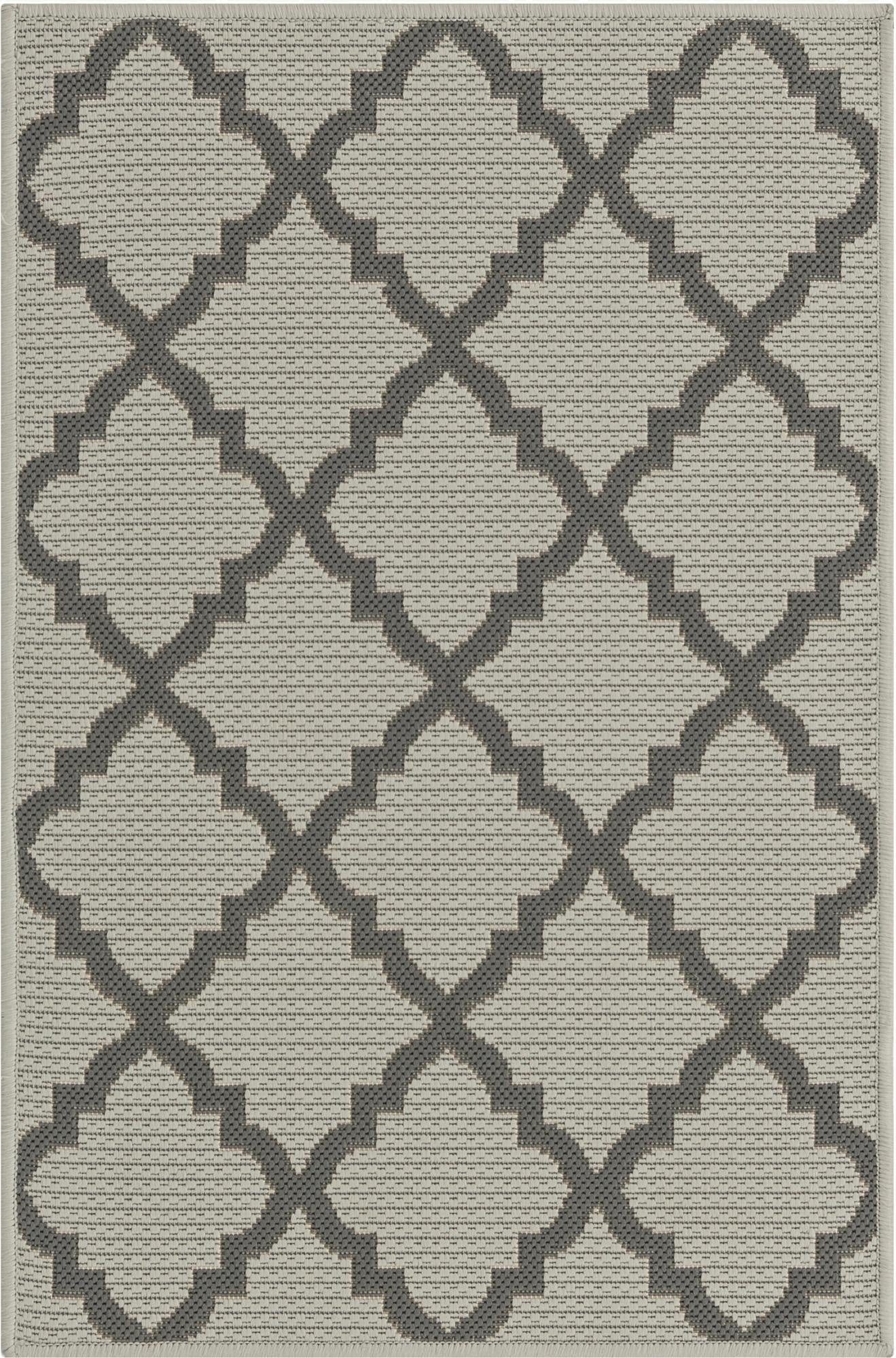  2' 2 x 3'  Washable Lattice Indoor / Outdoor Rug