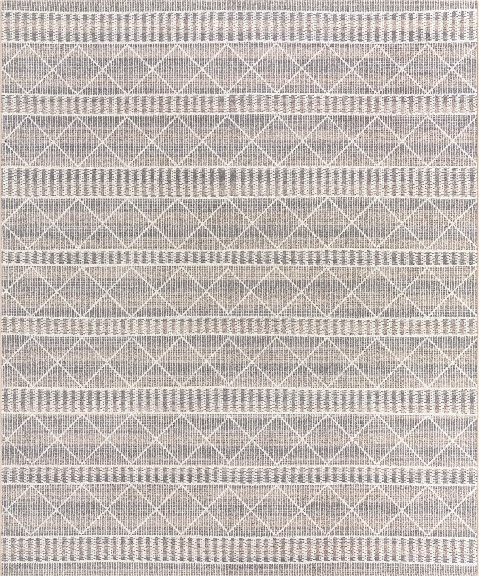  10' x 12'  Washable Lattice Indoor / Outdoor Rug