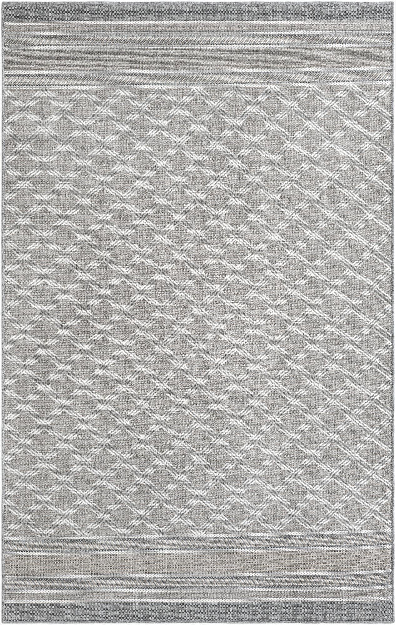  5' 1 x 8'  Washable Lattice Indoor / Outdoor Rug