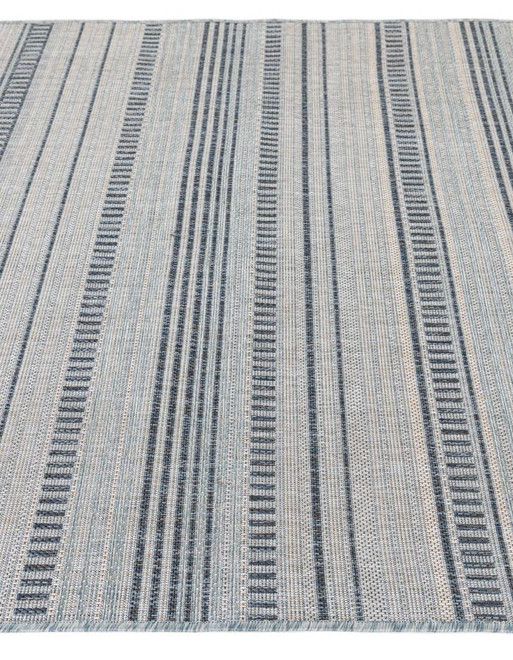 Detail image of  5' x 6' 10  Washable Modern Indoor / Outdoor Rug